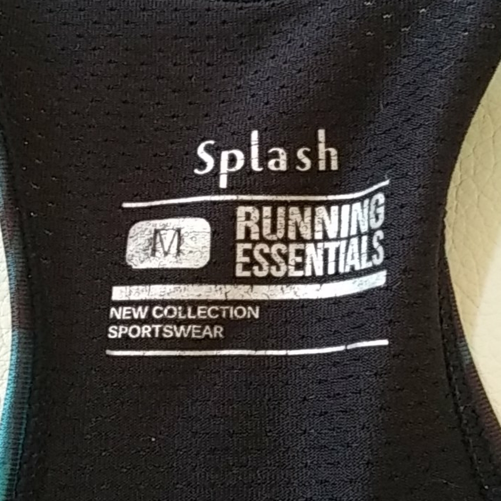 Splash Running Essentials Sports Bra. - Picture 4 of 5